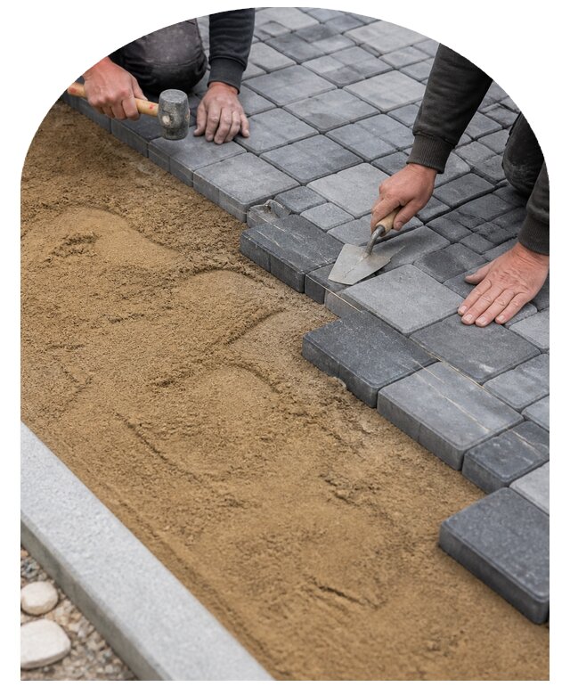 Профессиональная укладка тротуарной брусчатки в Острогожске
